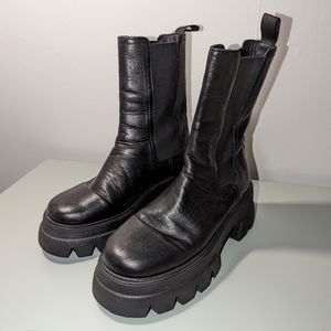 Thursday Boot Company Reign in Black Size 8